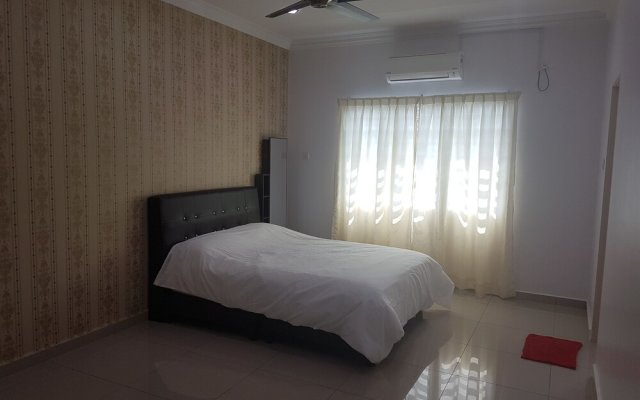 Sitiawan Homestay