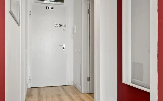 AQUARIUS: Upscale Flat in the Heart of Bucharest!