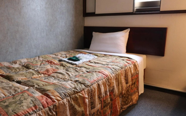 Tokyo Inn