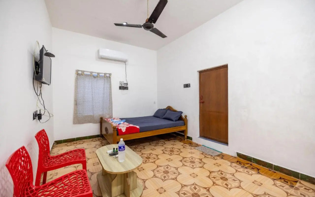 Sri Sai Holiday Inn