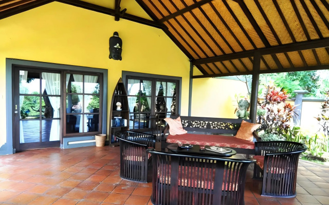 Puri Mangga Sea View Resort & Spa