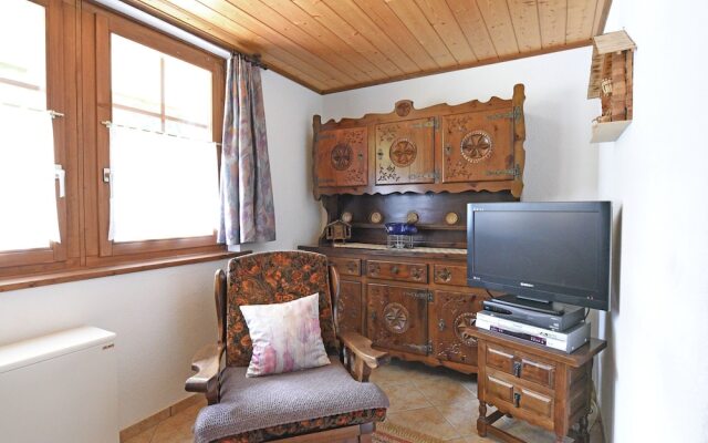 Pretty Apartment With Garden, Terrace, Garden Furniture, BBQ