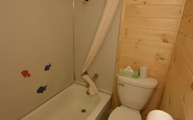 Apple Blossom Boutique