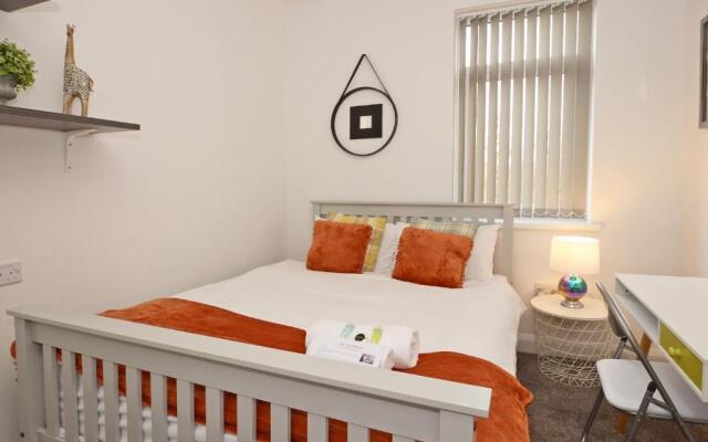 Townhouse Plus @ 301 West Street Crewe