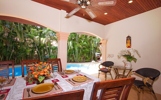 Villa Maiki