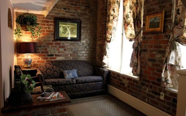 The Olivier House Hotel