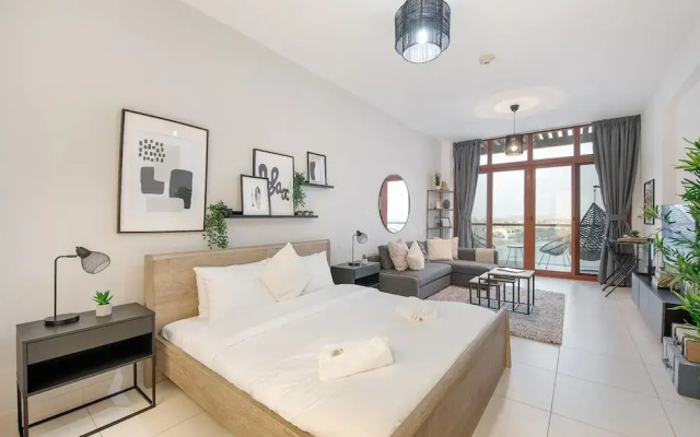 Tranquil Studio With Unmatched Ocean Views in Palm