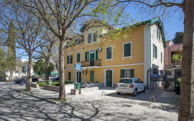 Dalmat Apartment