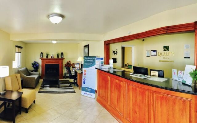 Best Western Carriage House Inn