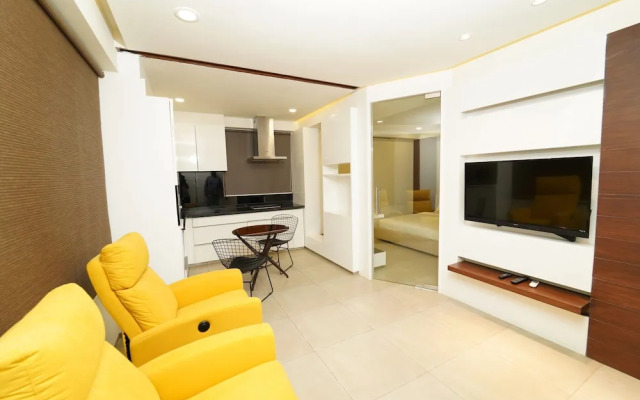 Ebony Residency