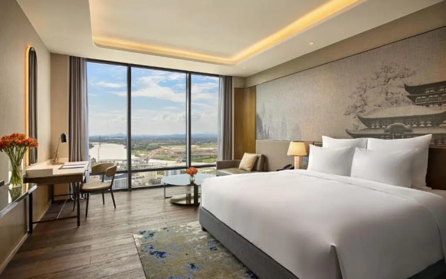 Pullman Hai Phong Grand Hotel