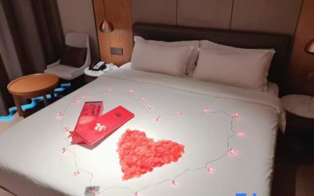 Oriental Venice International Hotel