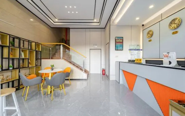 Harmonious Business Hotel (Shanghai East China University of Technology Branch)