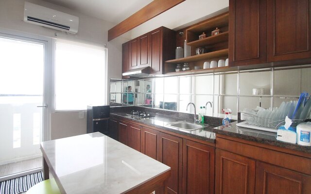 Apartemen Green Pramuka City by Aparian