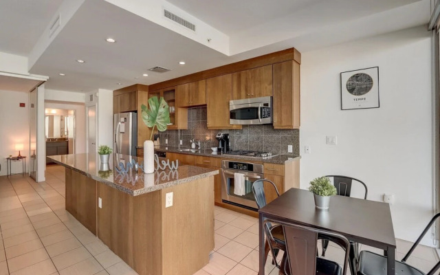 FRONTDESK West 6 Apts Downtown Tempe