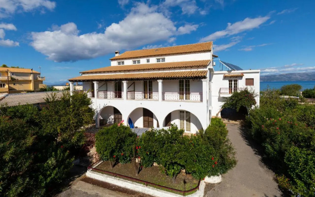Island Kavos Annex studios