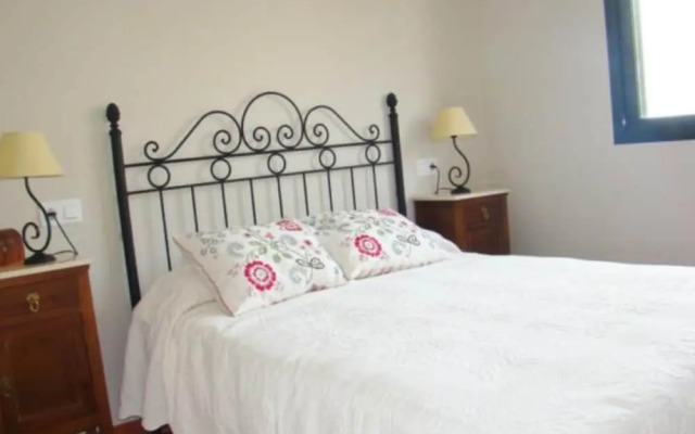 Apartment - 2 Bedrooms with Pool - 103403