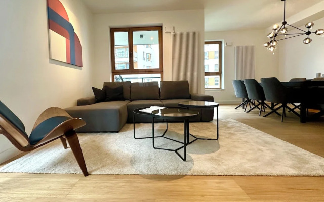 Ludwiki Apartment by Renters Prestige