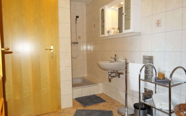 Serene Apartment in Pusterwald Near the Ski Slopes