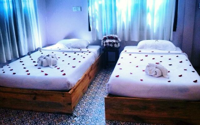 Golden House Hotel