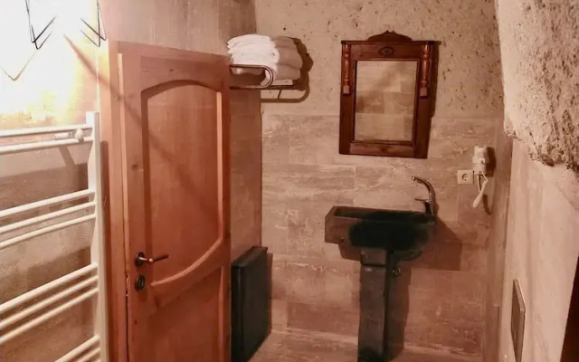 Cappadocia Alaz Cave Otel