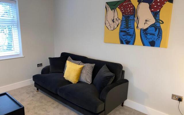 Roomotel - Oakview Moseley