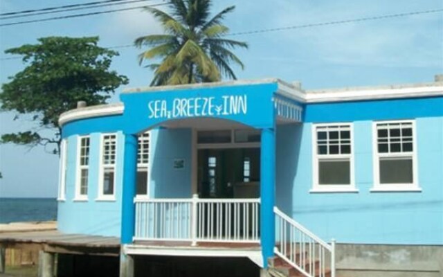 Sea Breeze Inn