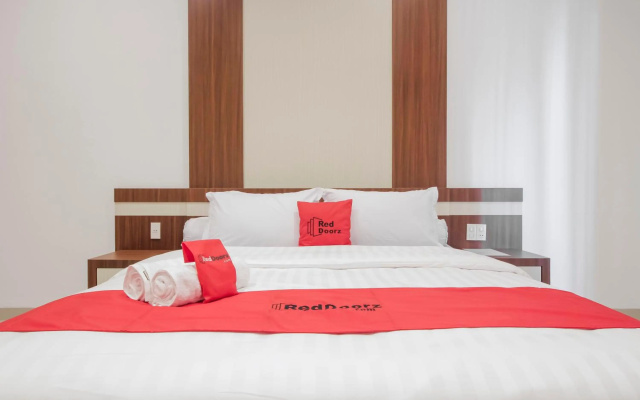 RedDoorz Premium @ Setiabudi Medan – Guest Rooms – Medan