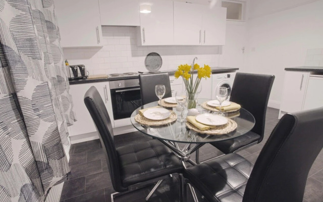 Short Stay Bristol - Druids Hill House