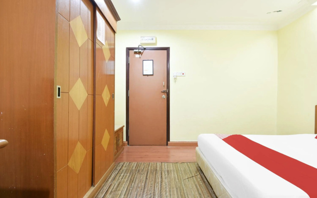 Hotel O Kota Bharu Near War Museum Formerly Azam Hotel – Guest Rooms – Kota Bharu