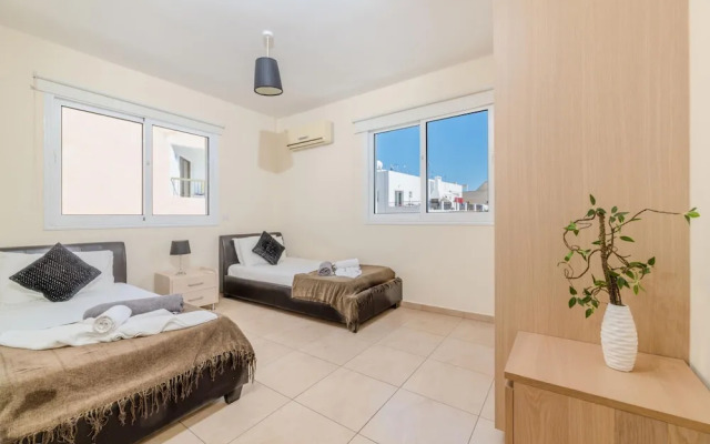 Mythical Sands Ba09 in Protaras