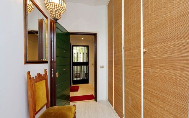 Spanish Steps Charming Apartment