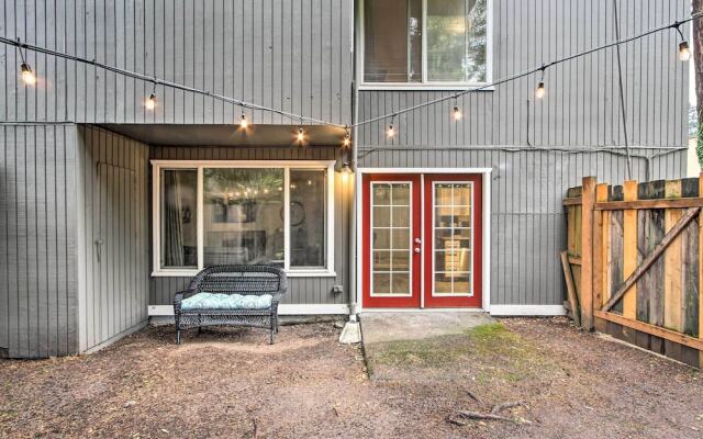 Lakewood Retreat: Access Nature & Urban Sites