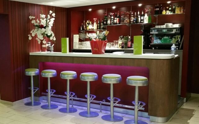 Hotel Campanile Reims Centre - Cathedrale