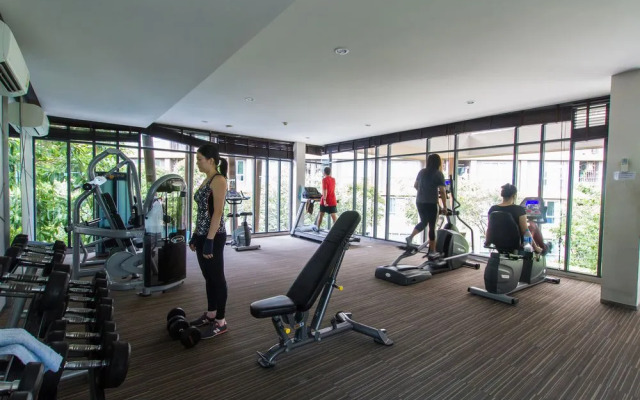 Dcondo Creek Design Room