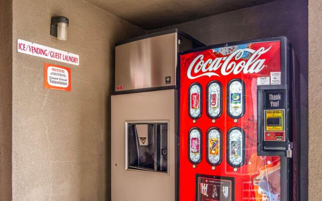 Econo Lodge Southeast Portland