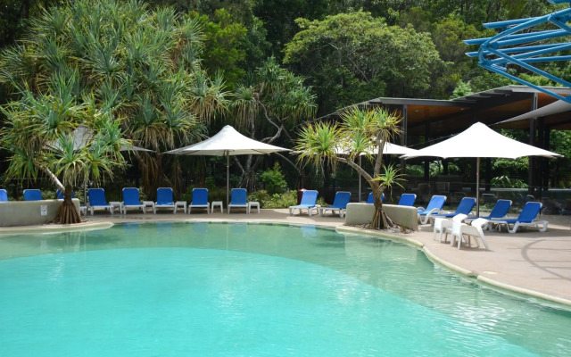 Kingfisher Bay Resort