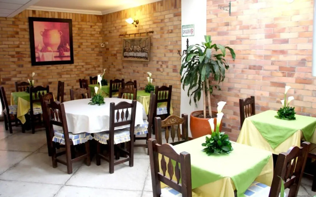Hotel Casa Grande Cabecera