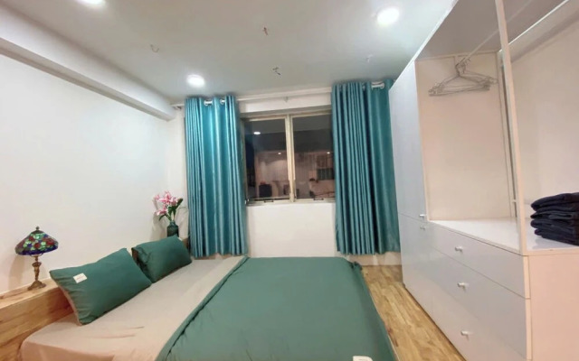 Papaya Hotel & Café 2