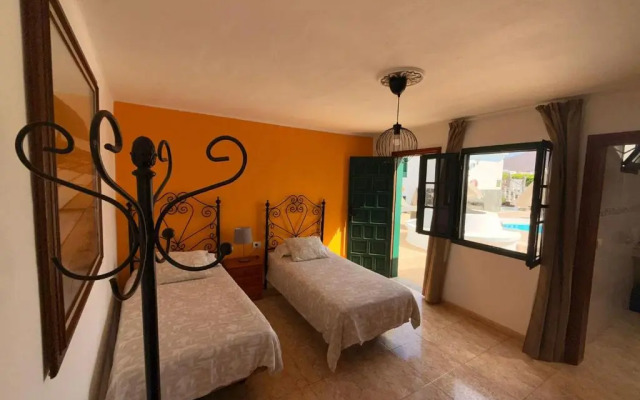 HOTEL-FINCA Rural José Manuel 28pax