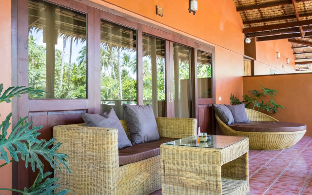 Last Frontier Beach Resort - Adults Only