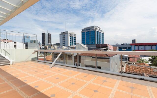 RedDoorz Near Gajah Mada Plaza