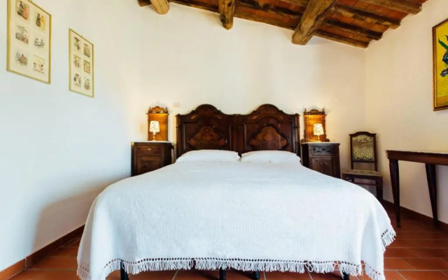 Villa With 6 Bedrooms in Santa Fiora, With Private Pool and Furnished Terrace - фото 2