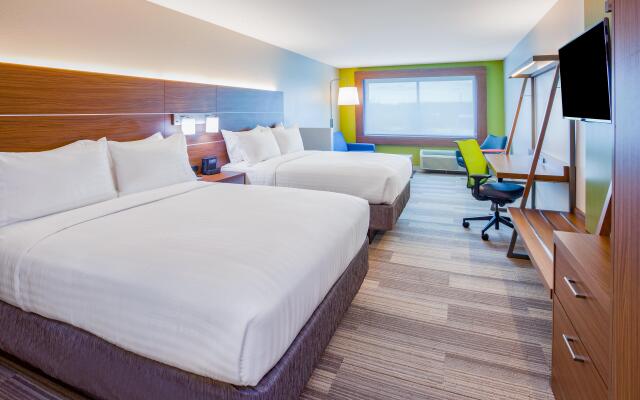 Holiday Inn Express & Suites Des Moines Downtown, an IHG Hotel