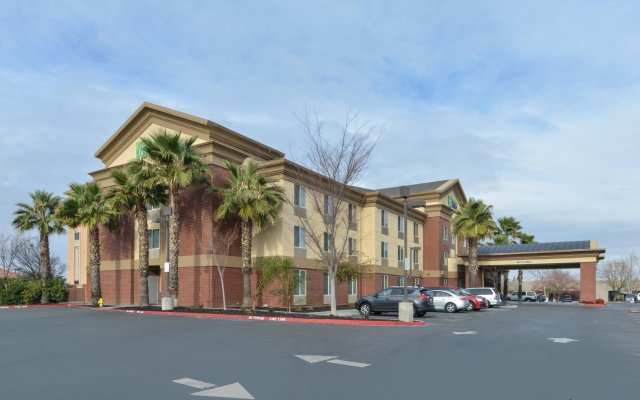 Holiday Inn Express Sacramento Airport Woodland by IHG
