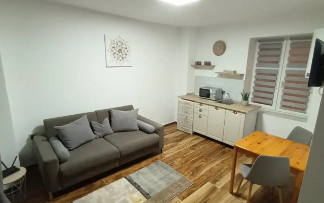 Cezar Home Studio