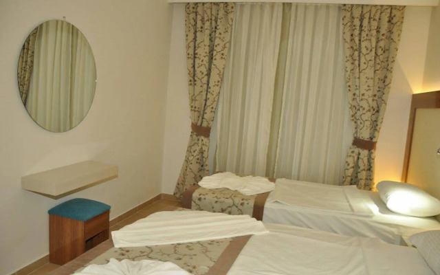 Almera Apart Hotel