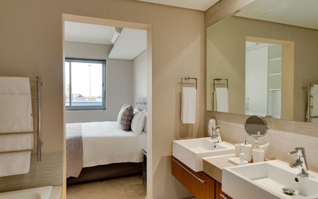 Harbour Bridge Luxury Apartments