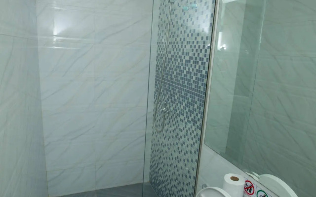 Precious House Guesthouse