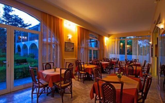 Aparthotel 3 Stars Preveza